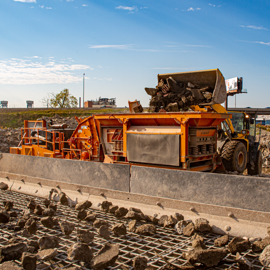 Properly Feeding Material for Crushing